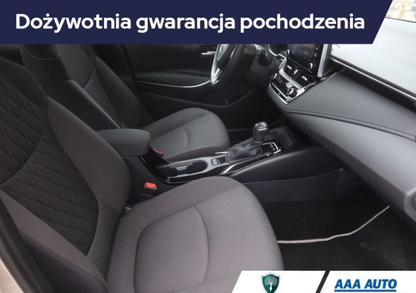 Toyota Corolla cena 93000 przebieg: 39799, rok produkcji 2022 z Ostroróg małe 211